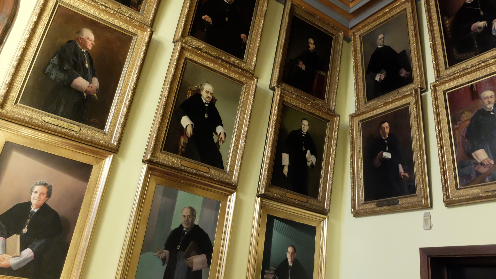 Galeria de retrats dels rectors