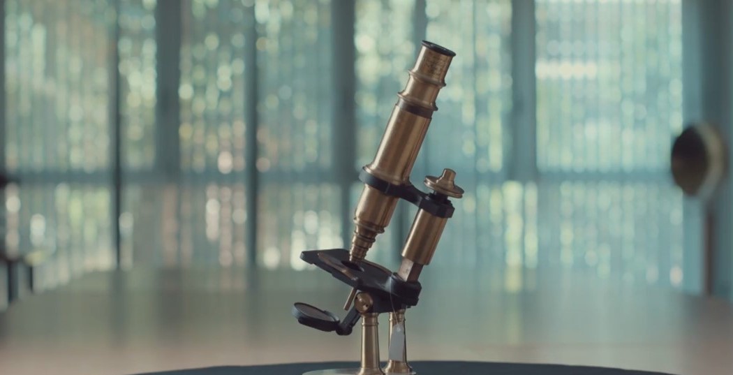 La col·lecció Instruments científics de la Facultat de Física